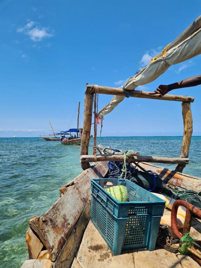 Karibu Beach Resort Pongwe Ngoại thất bức ảnh