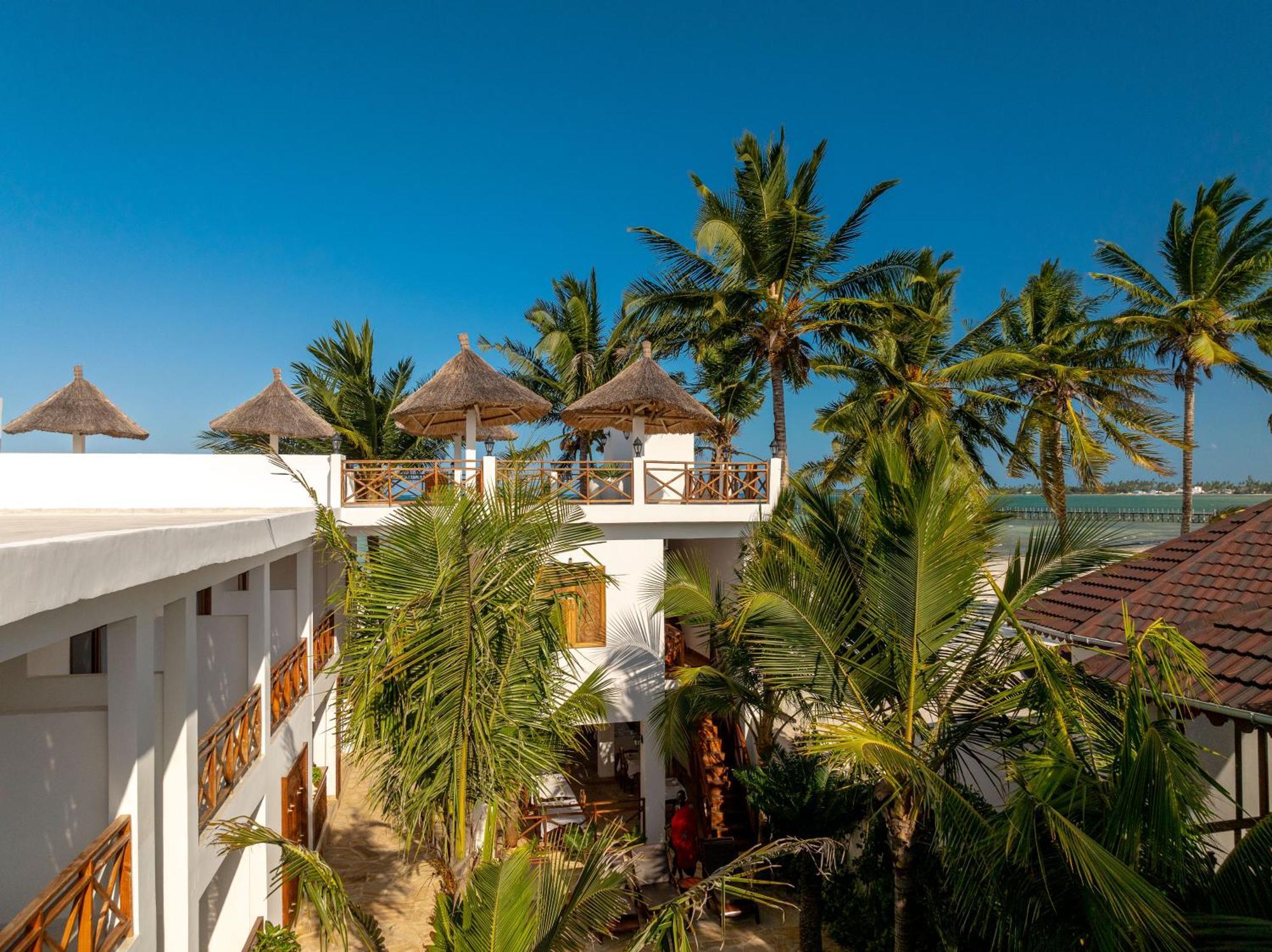 Karibu Beach Resort Pongwe Ngoại thất bức ảnh