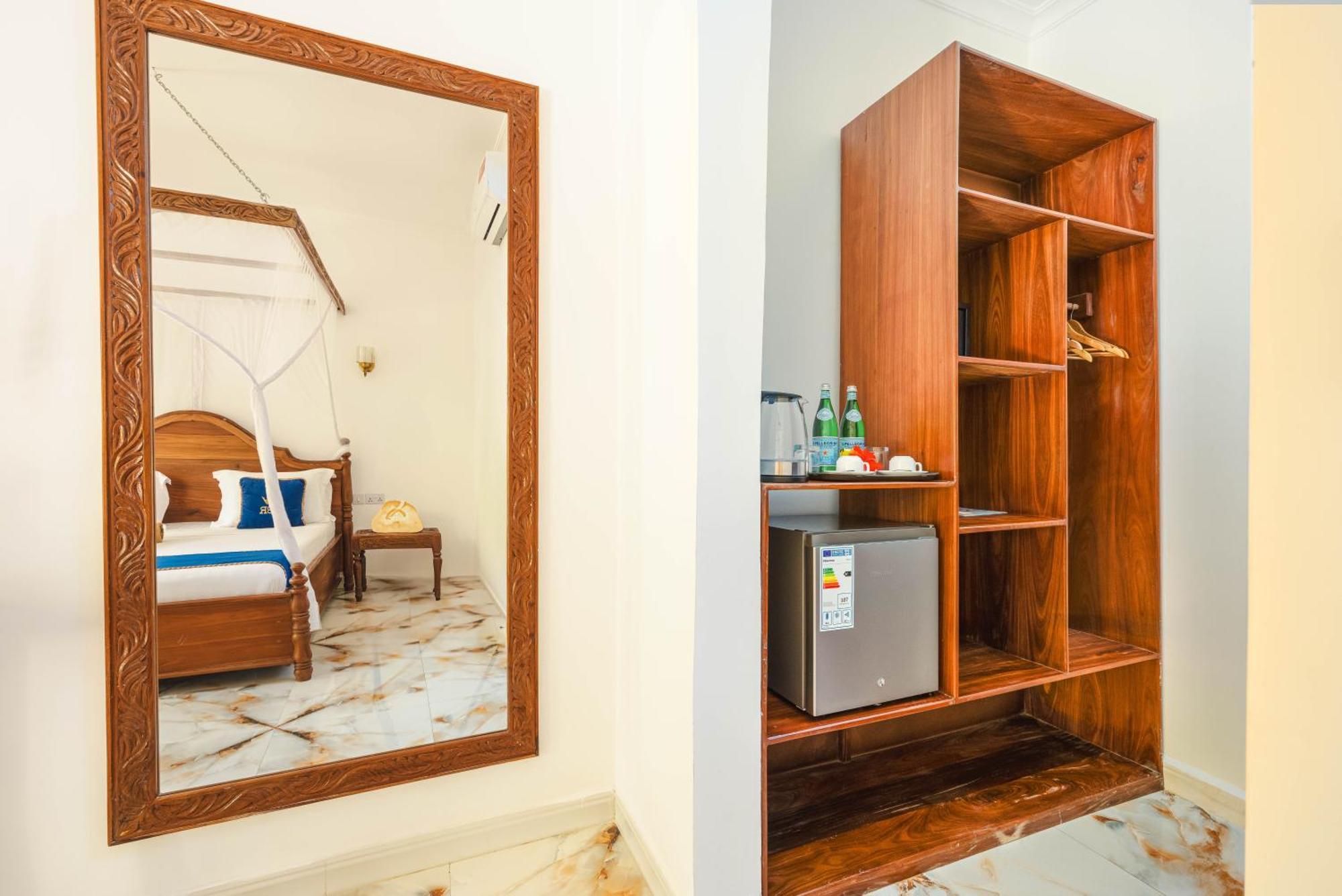 Karibu Beach Resort Pongwe Ngoại thất bức ảnh